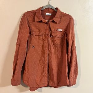 Colombia Women’s PFG Blush Pink Polka Dot Long Sleeve Size Medium